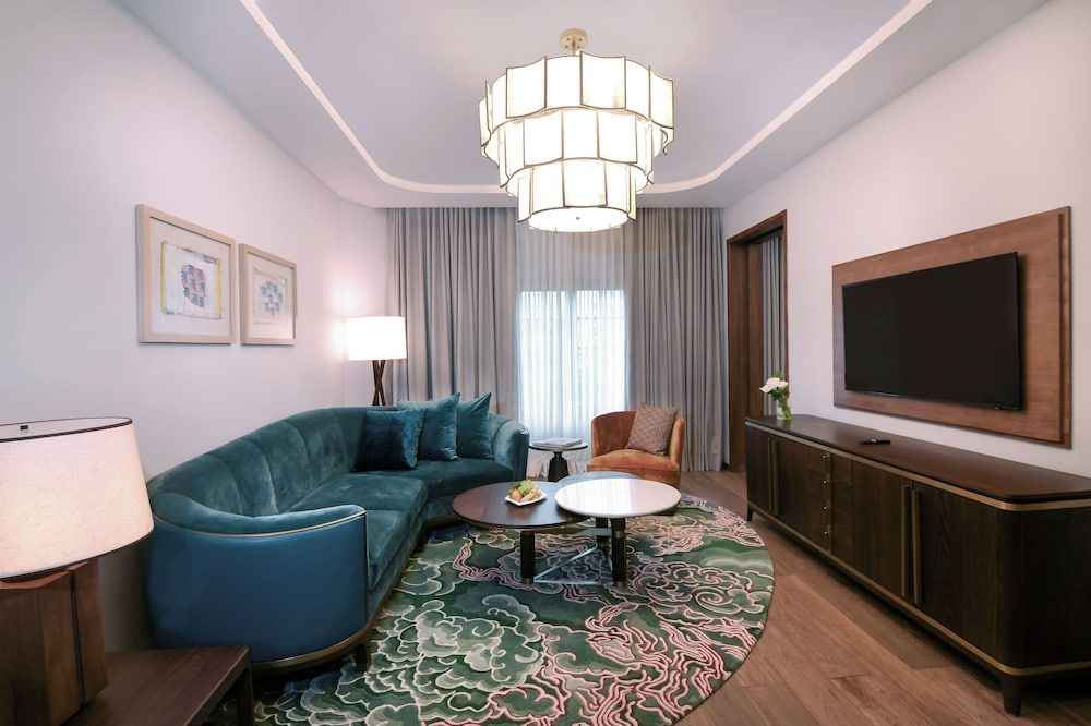 undefined Hotel Yak & Yeti 2