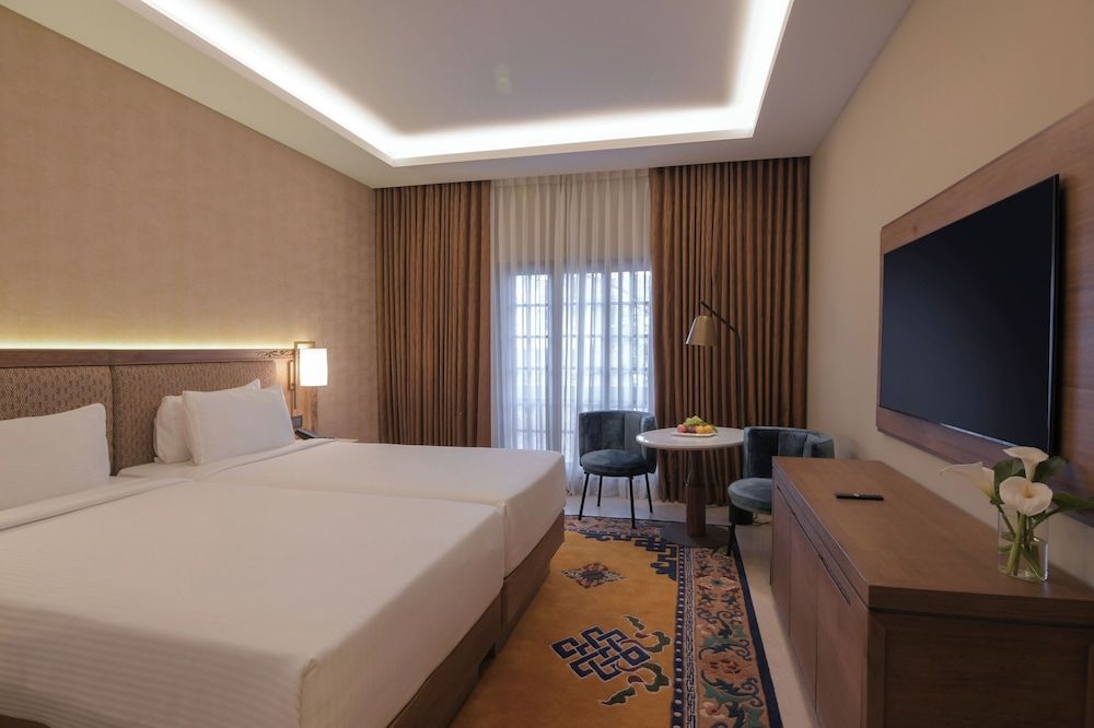 undefined Hotel Yak & Yeti 3