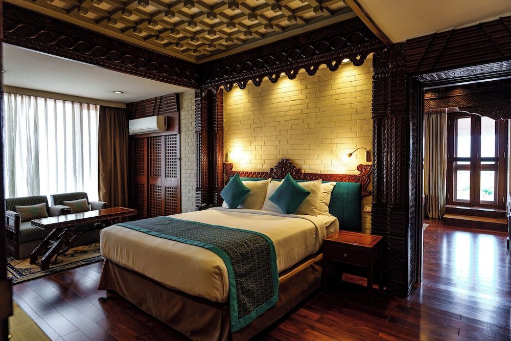 undefined Hotel Yak & Yeti 4