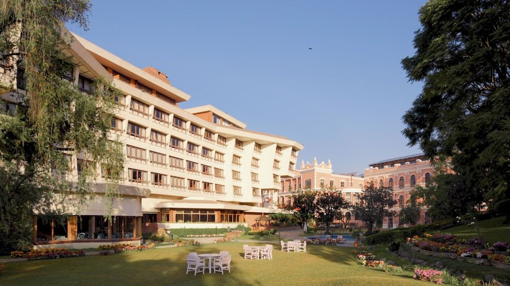 undefined Hotel Yak & Yeti 6
