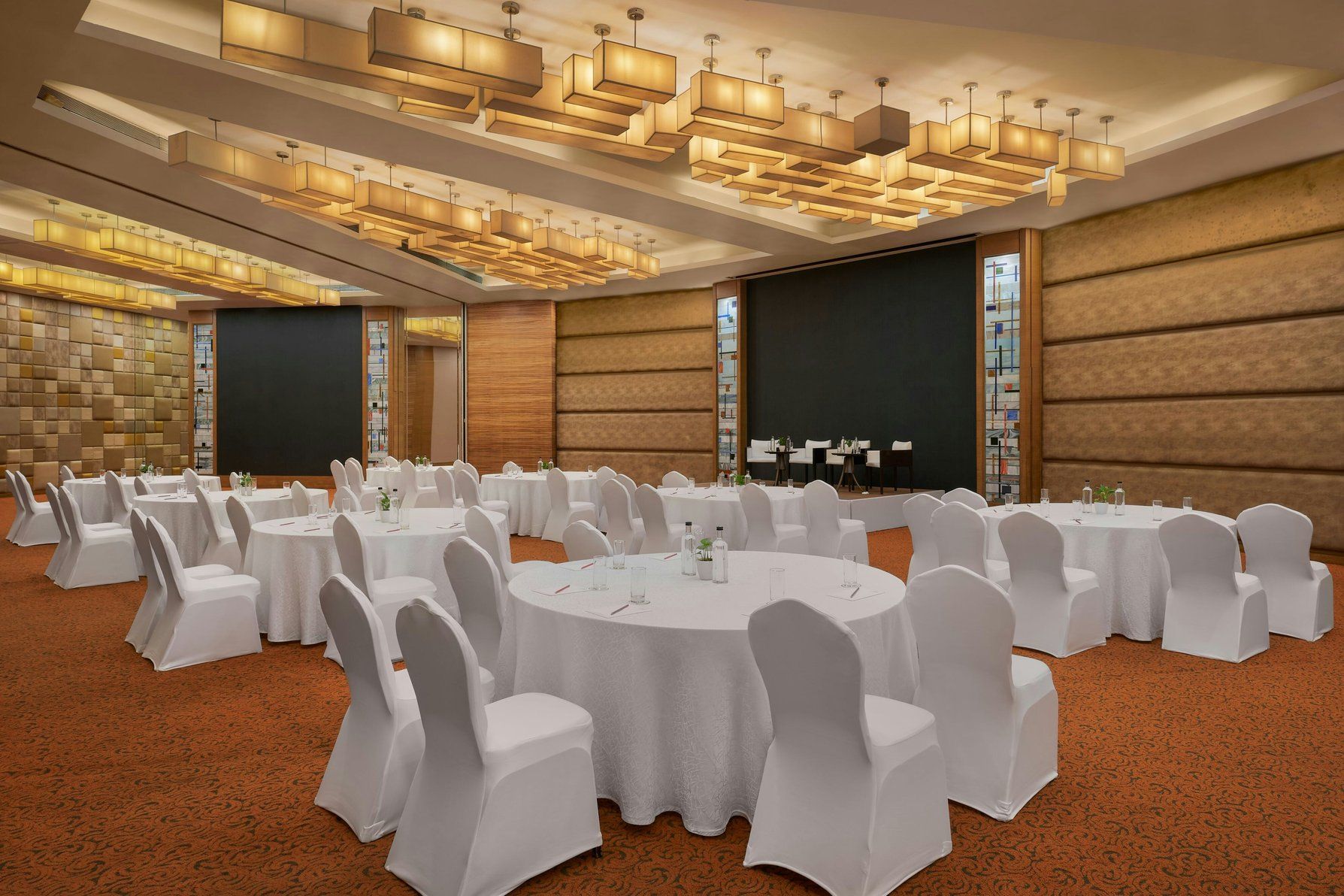 Paragon Meeting Room - Banquet