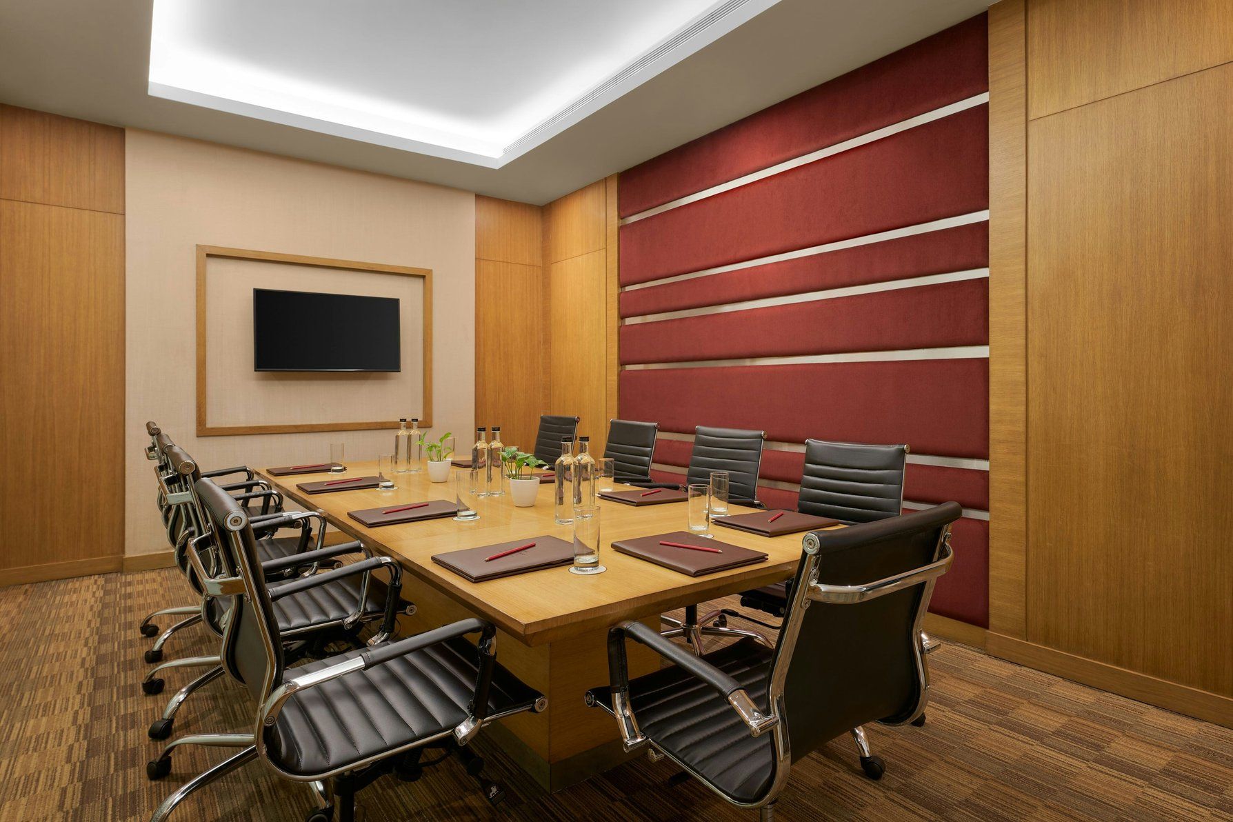 Onyx Meeting Room - Boardroom