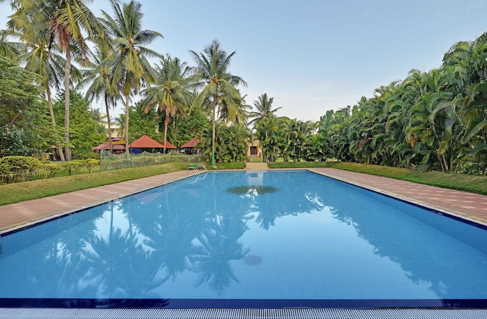 undefined Royal Orchid Resort & Convention Centre Bangalore 4