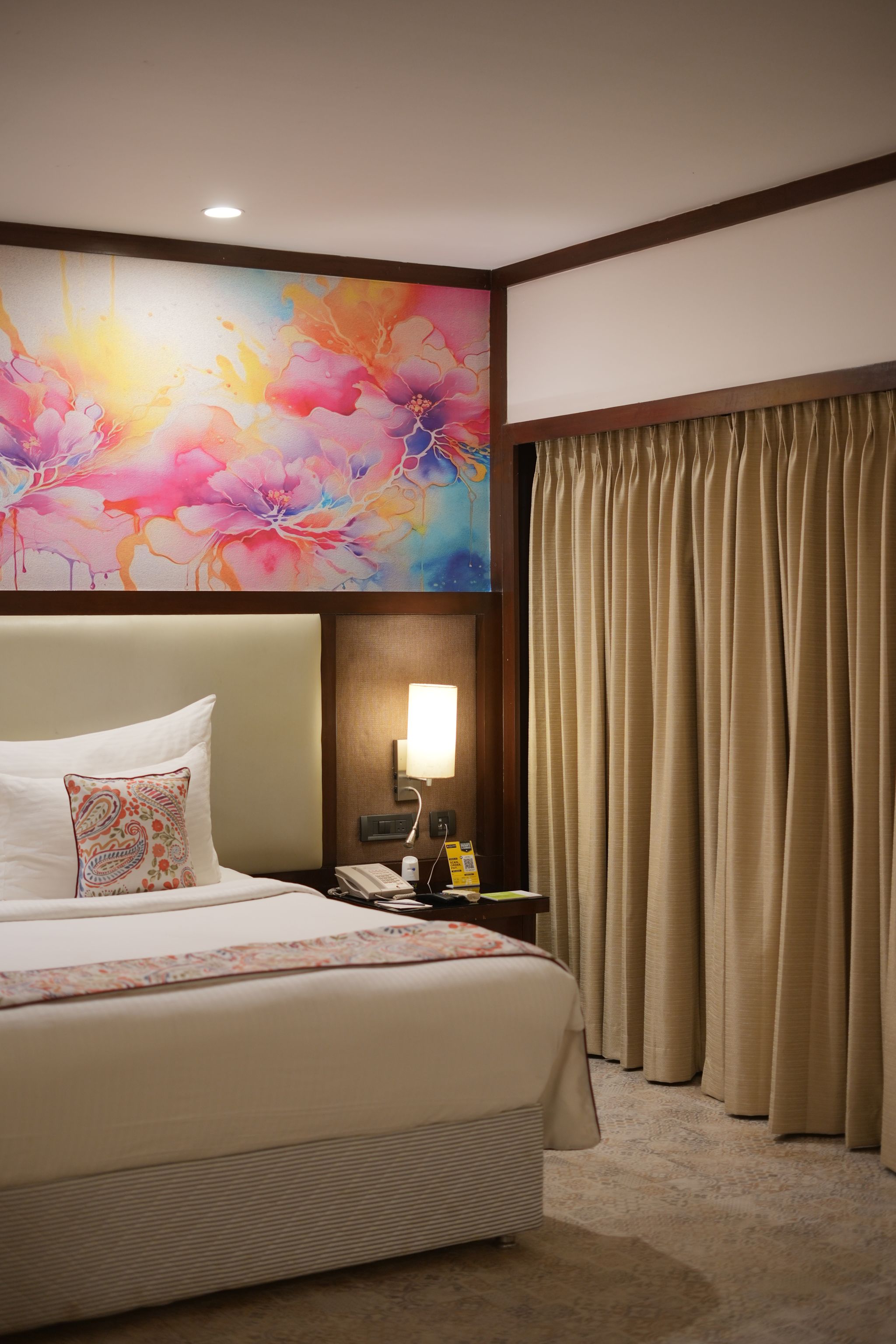 Royal Orchid Resort & Convention Centre Bangalore Superior Room 3