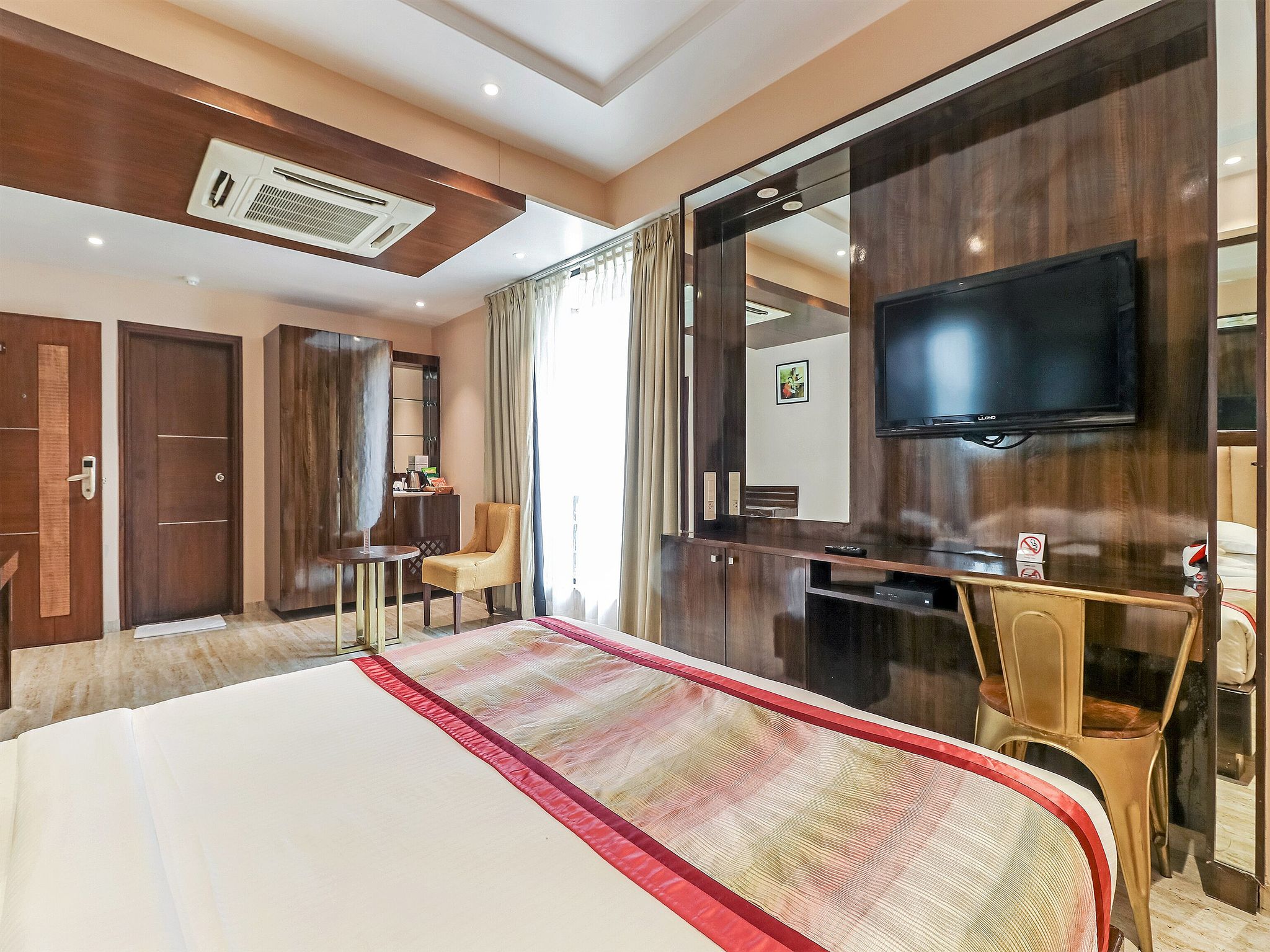 Suite Room