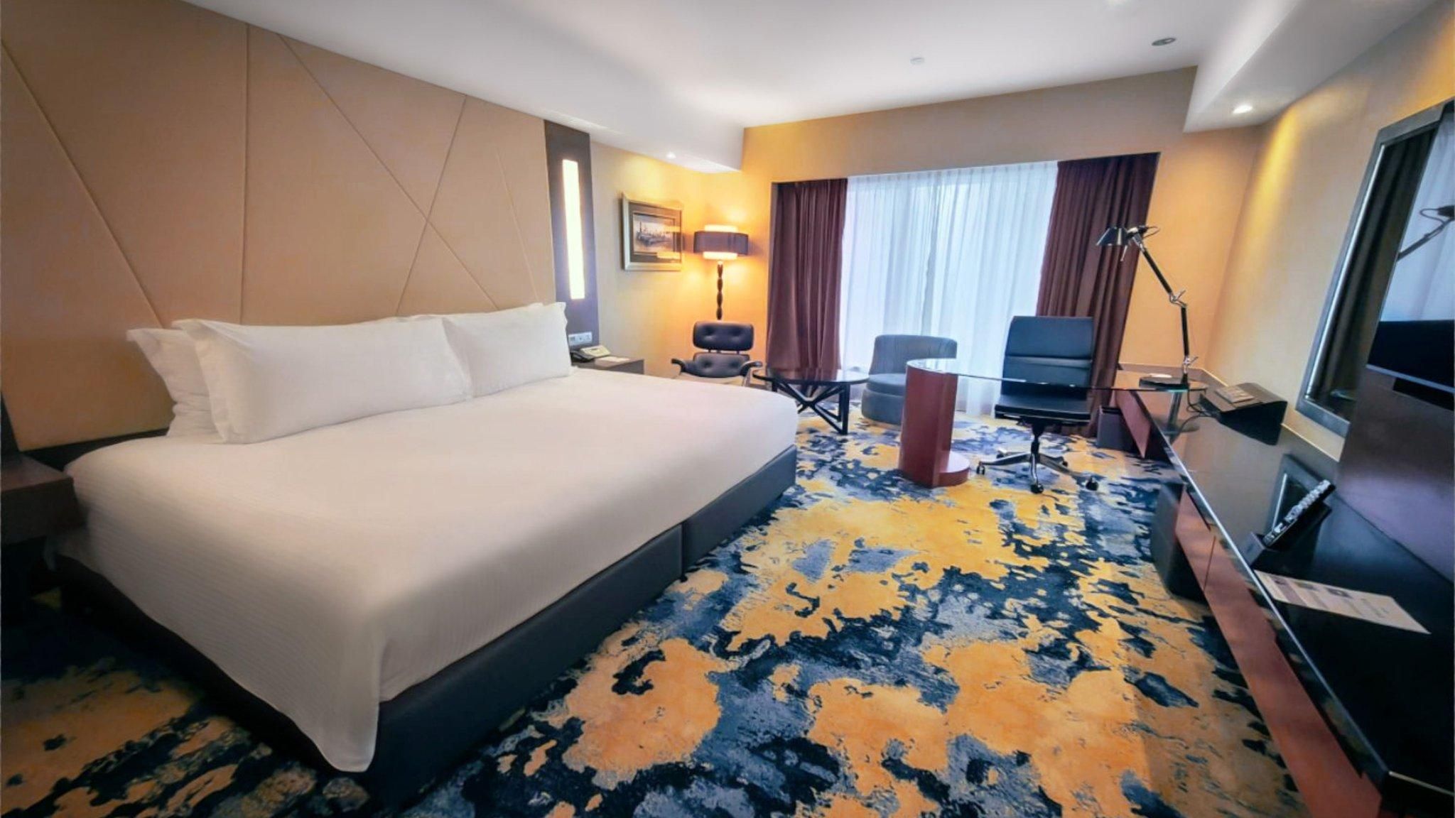 2 Super Single Premium Club Lounge Access