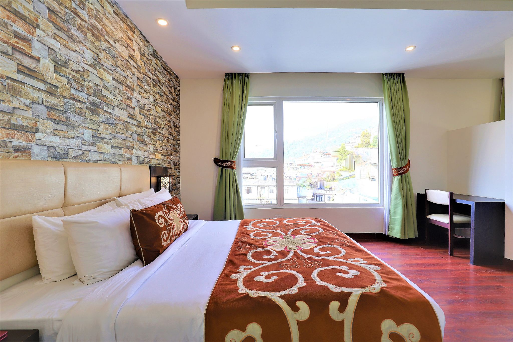 The Fern Denzong Hotel & Spa Gangtok Winter Green Premium Room 5