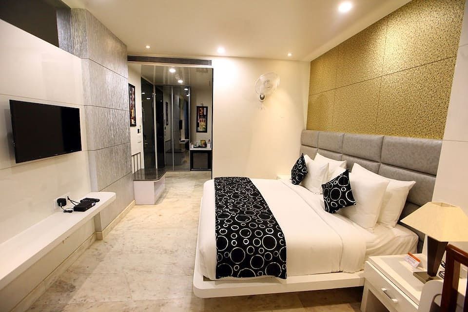 Luxury Room