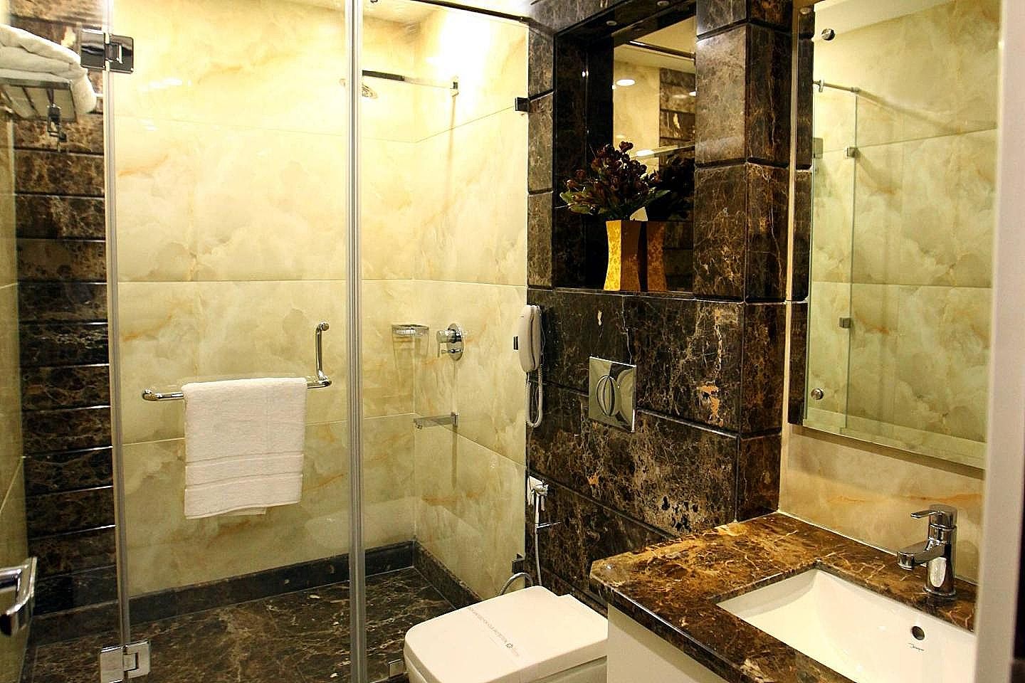 The Sentinel Hotel Deluxe Room  3