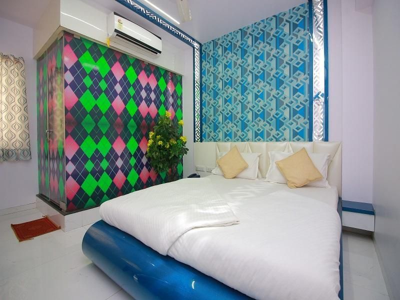 Luxurious Double Bedroom