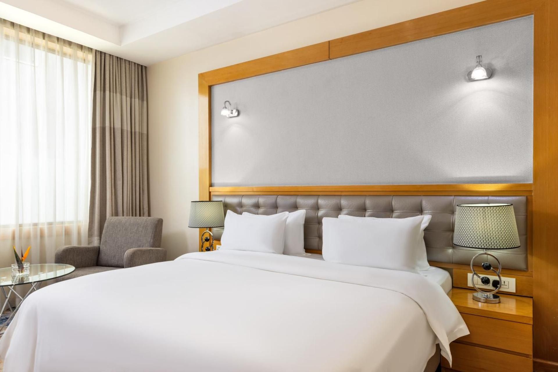 Standard Room Commercial View