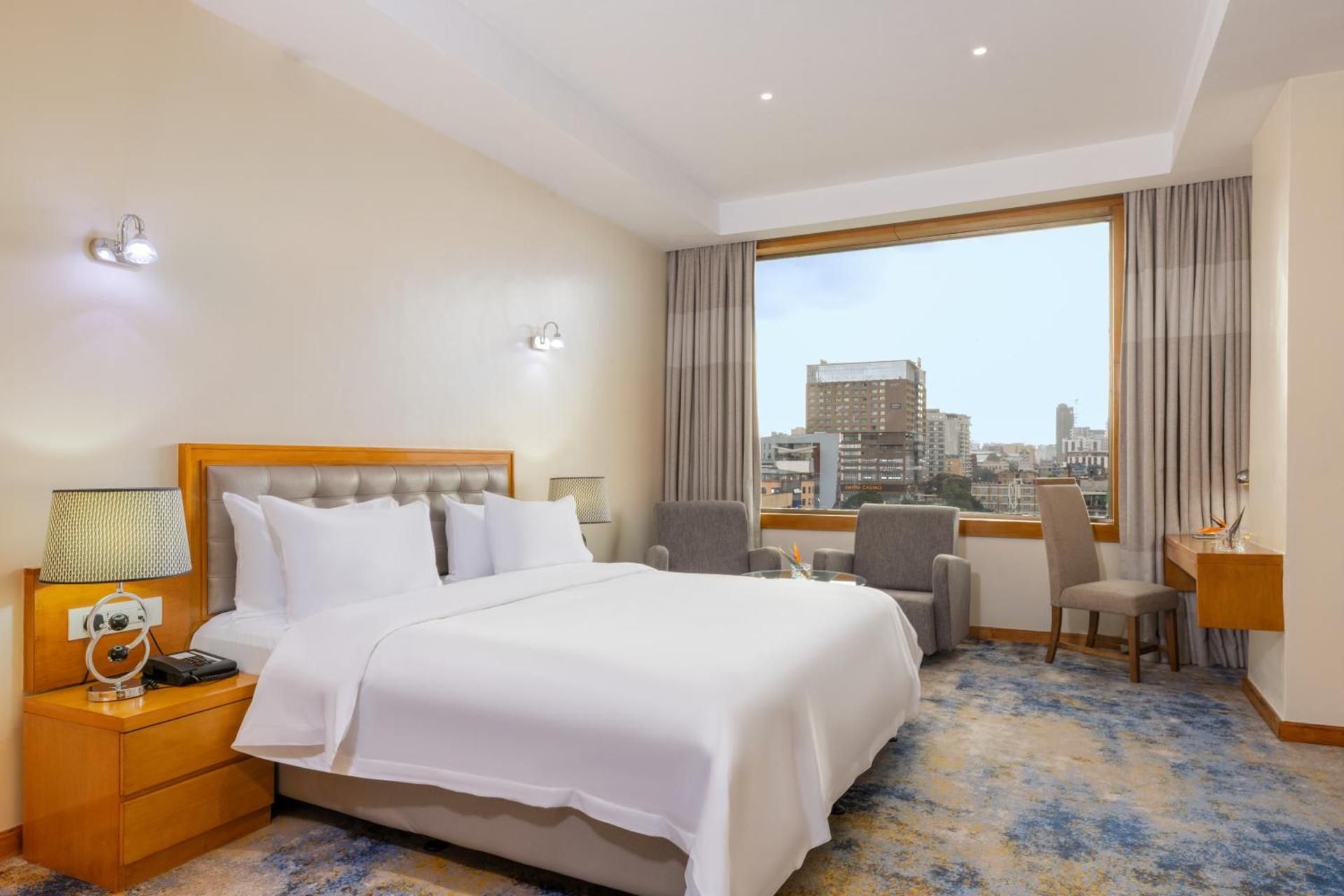 Junior Suite City View