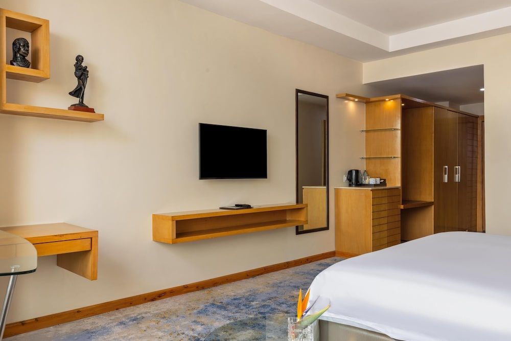 Golden Tulip Westlands Nairobi Standard Room - Commercial View 5