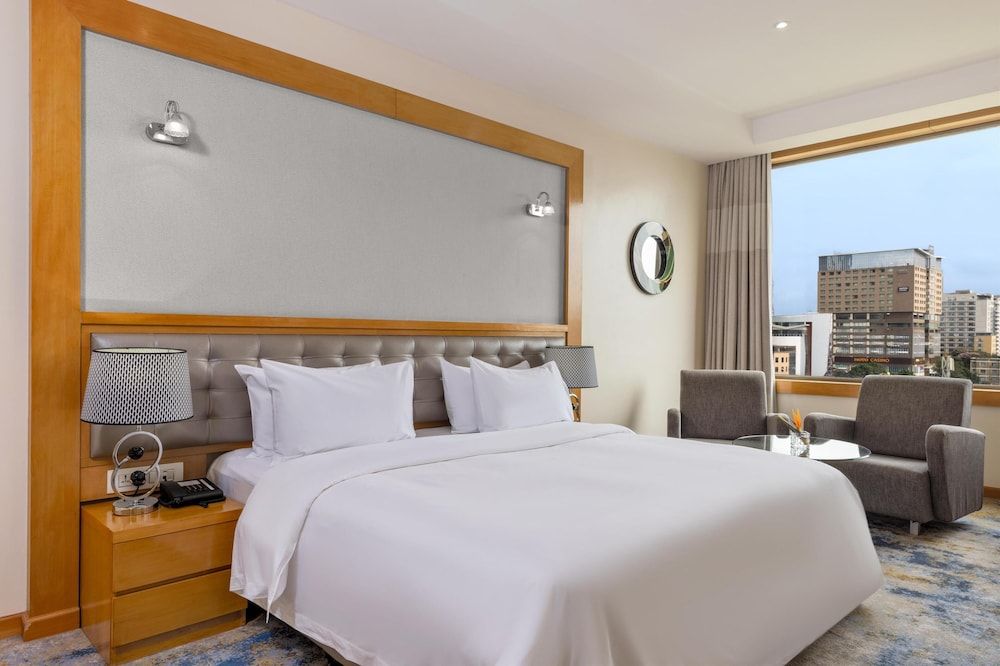 Superior Room - City View
