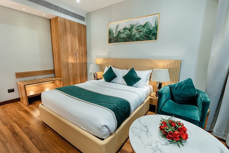 Travancore Court DELUXE QUEEN ROOM 6