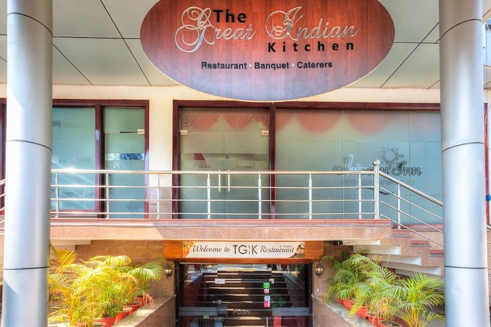 undefined Treebo Shivam Inn Near Singapore Mall 6
