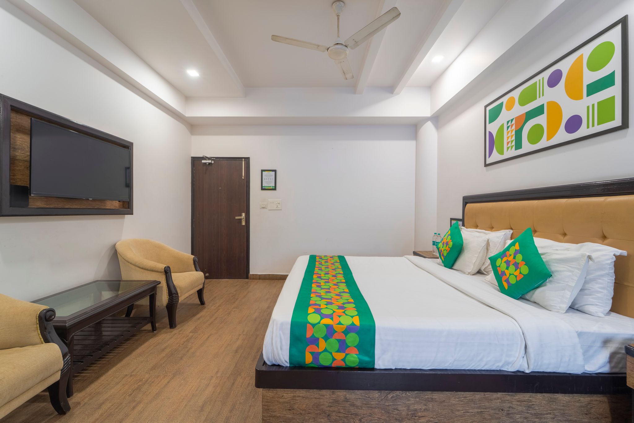 Treebo Shivam Inn Near Singapore Mall Deluxe Double Room 3