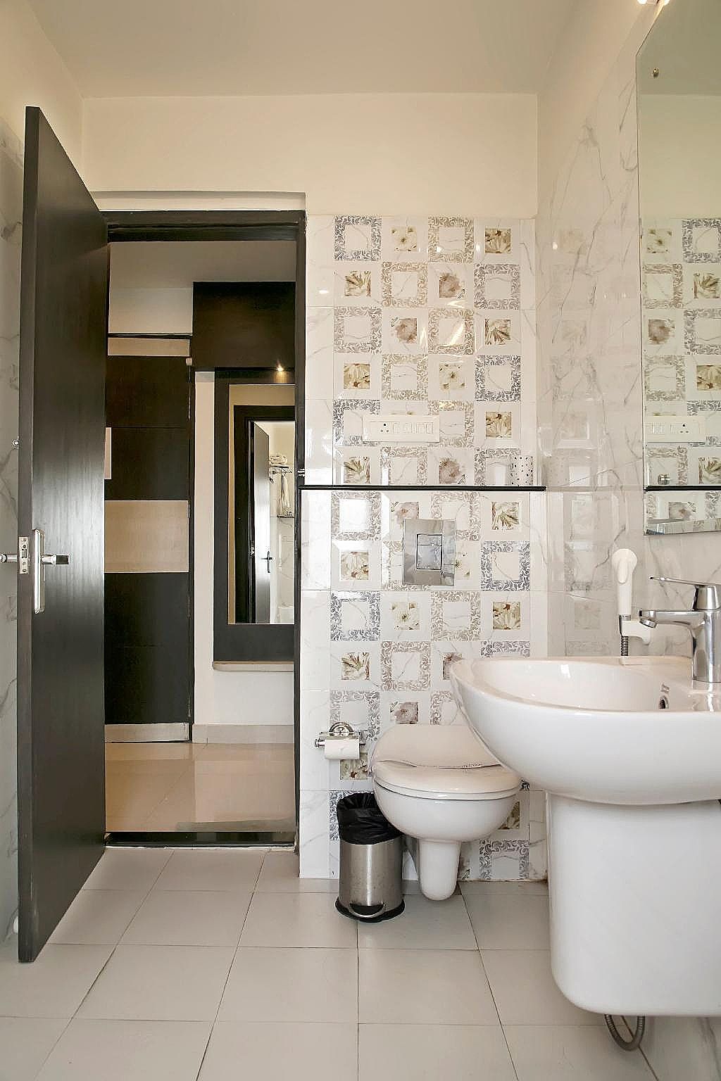 Hotel Ganges Grand Executive Room 9