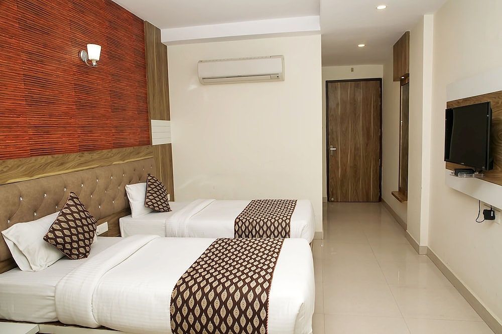 Hotel Ganges Grand Executive Room 14