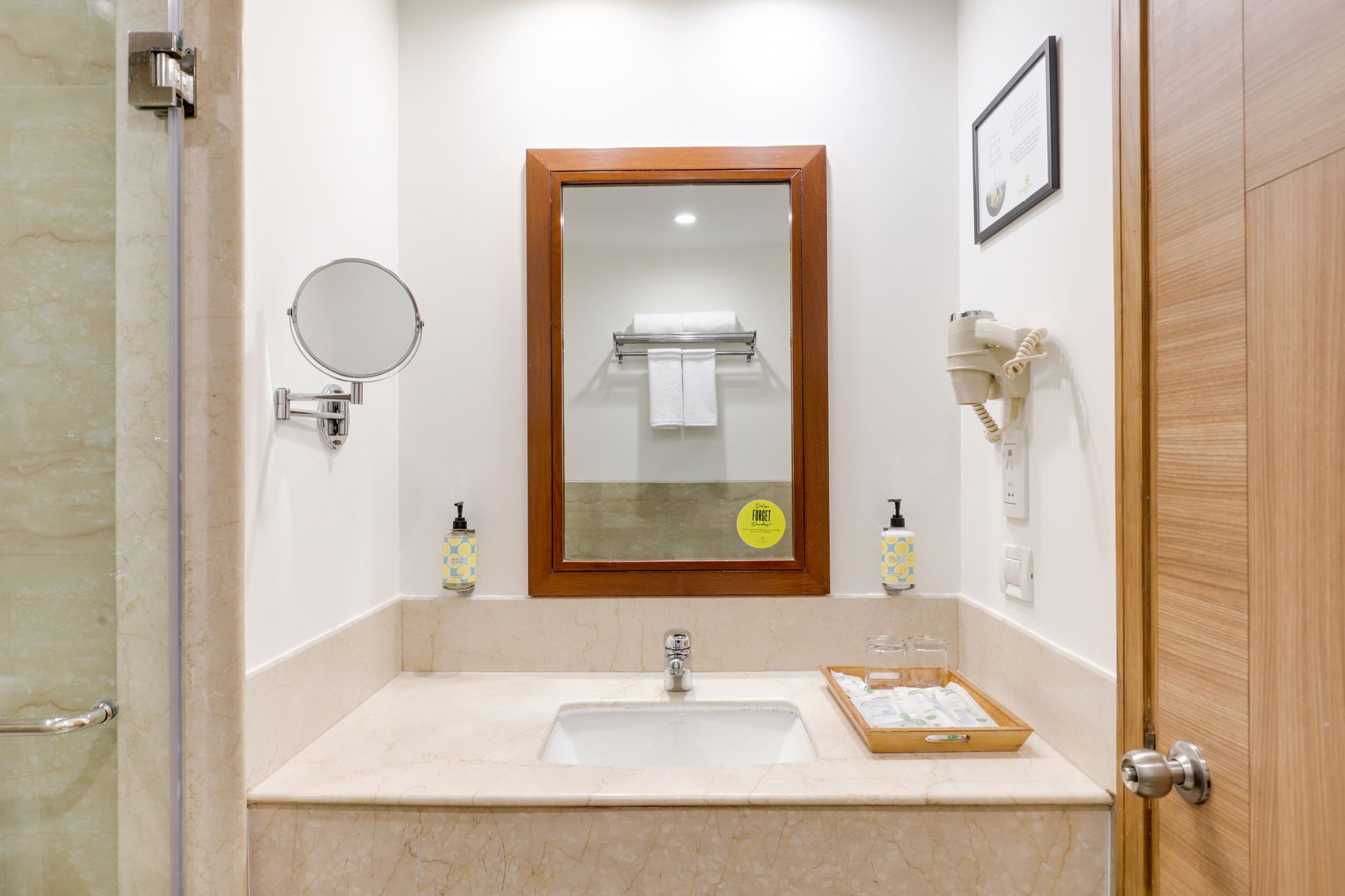 Lemon Tree Hotel, Sector 60,Gurugram Business Room 6