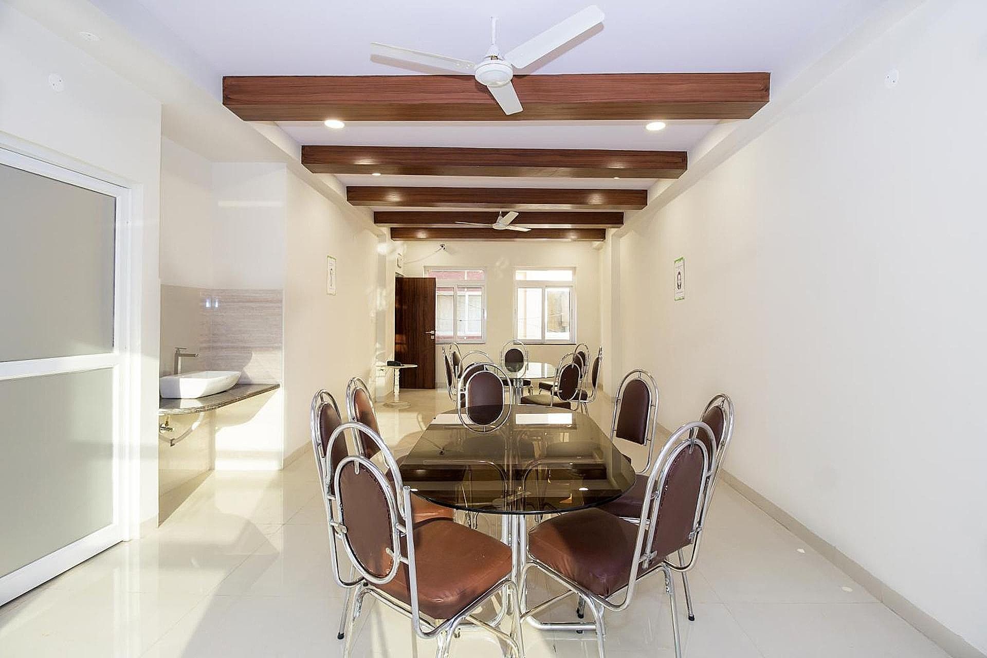 undefined Itsy Hotels Arastu Inn 9