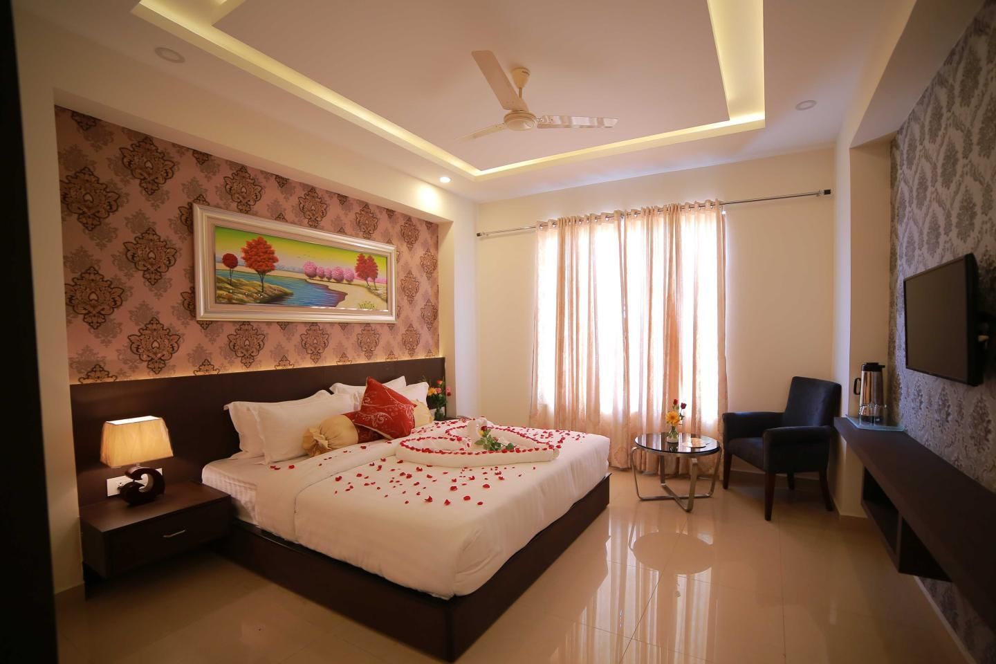 Prabhaa Grand Inn Executive Room 3