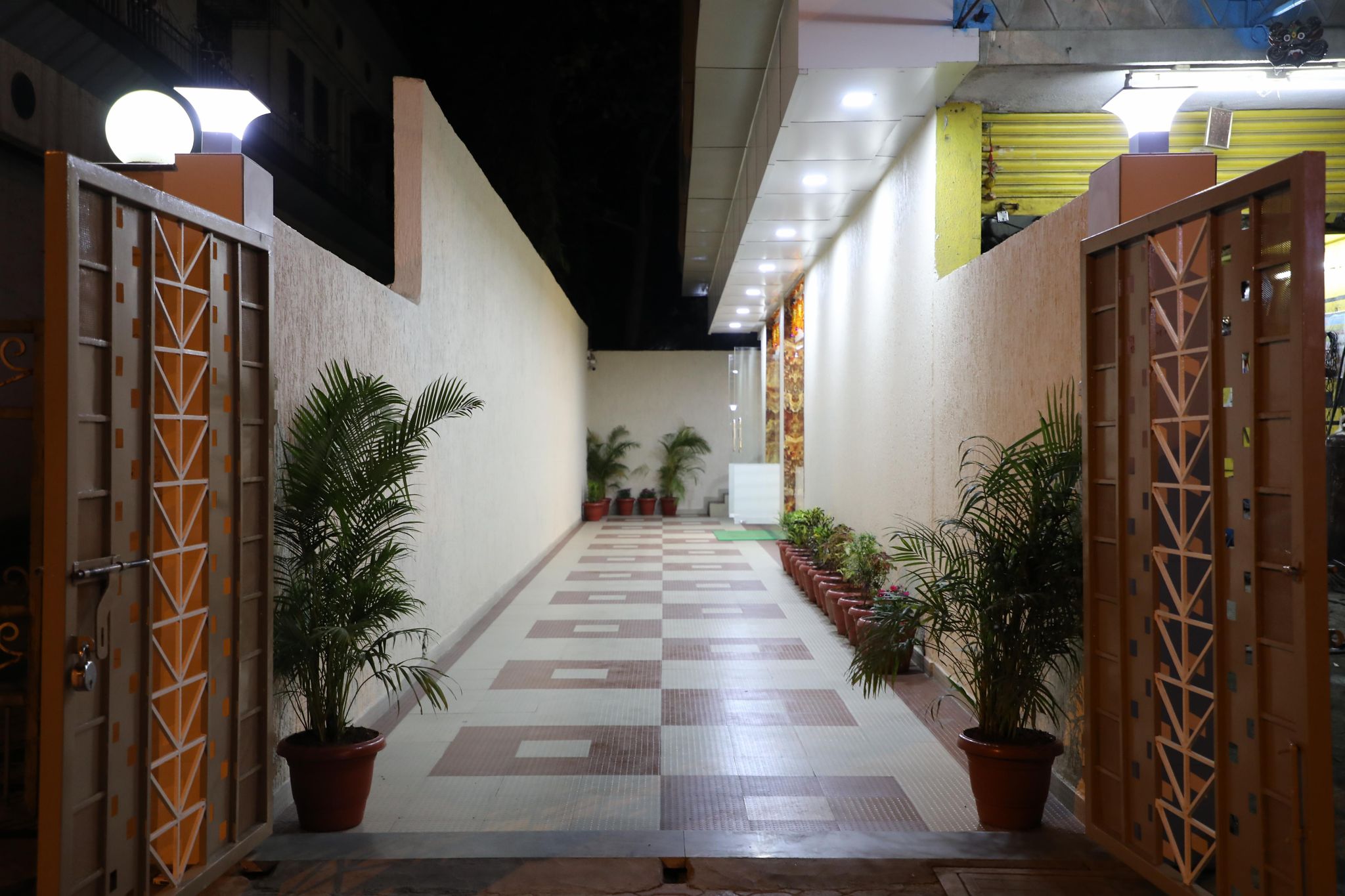 undefined Hotel Fantacee 10