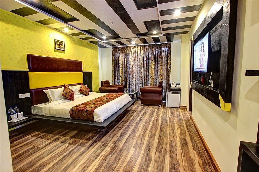 undefined The Moniker Resort 5