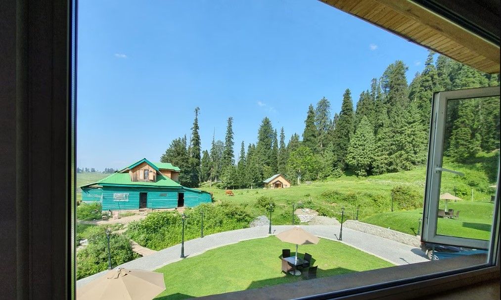 undefined Kolahoi Green Heights 2