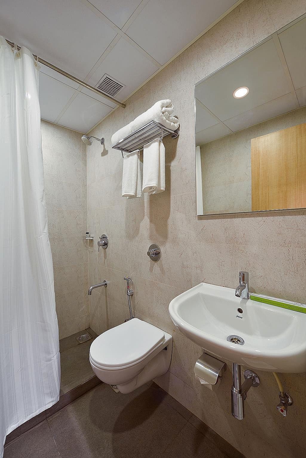 Hotel Leafio Sakinaka Deluxe Room 8