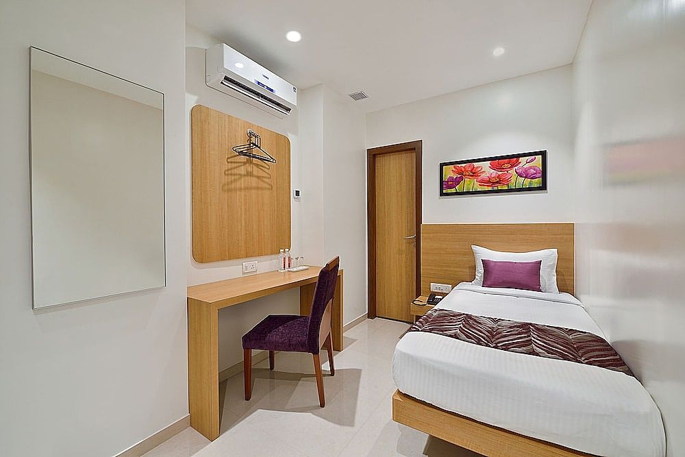 Hotel Leafio Sakinaka Deluxe Room 5