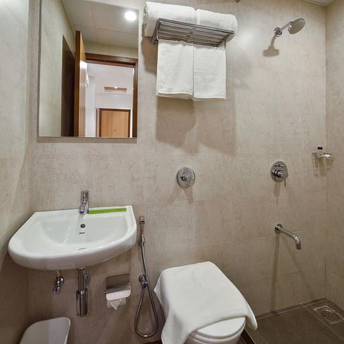 Hotel Leafio Sakinaka Superior Room 14