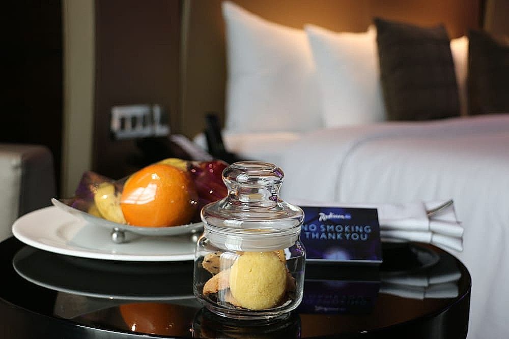 Radisson Blu Atria Bengaluru Superior Room 15