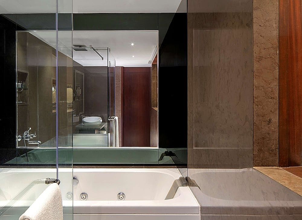 Radisson Blu Atria Bengaluru Superior Room 11