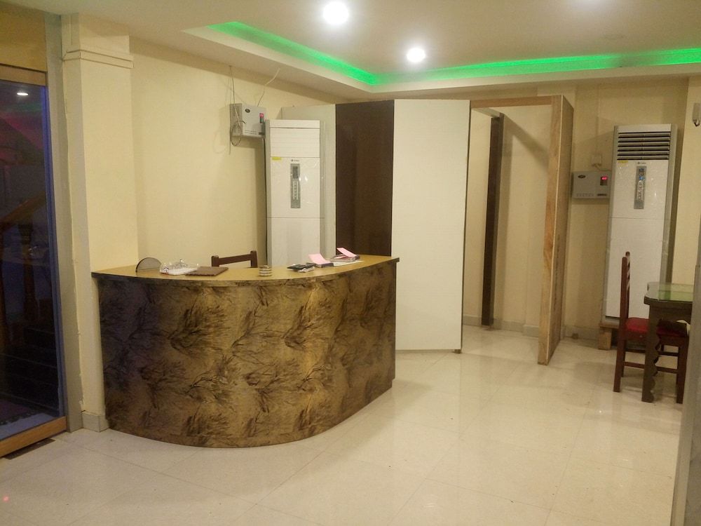 undefined Hotel Royal Palace 2