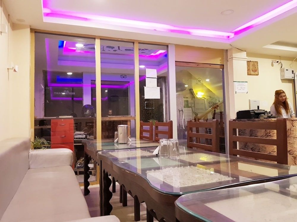 undefined Hotel Royal Palace 4