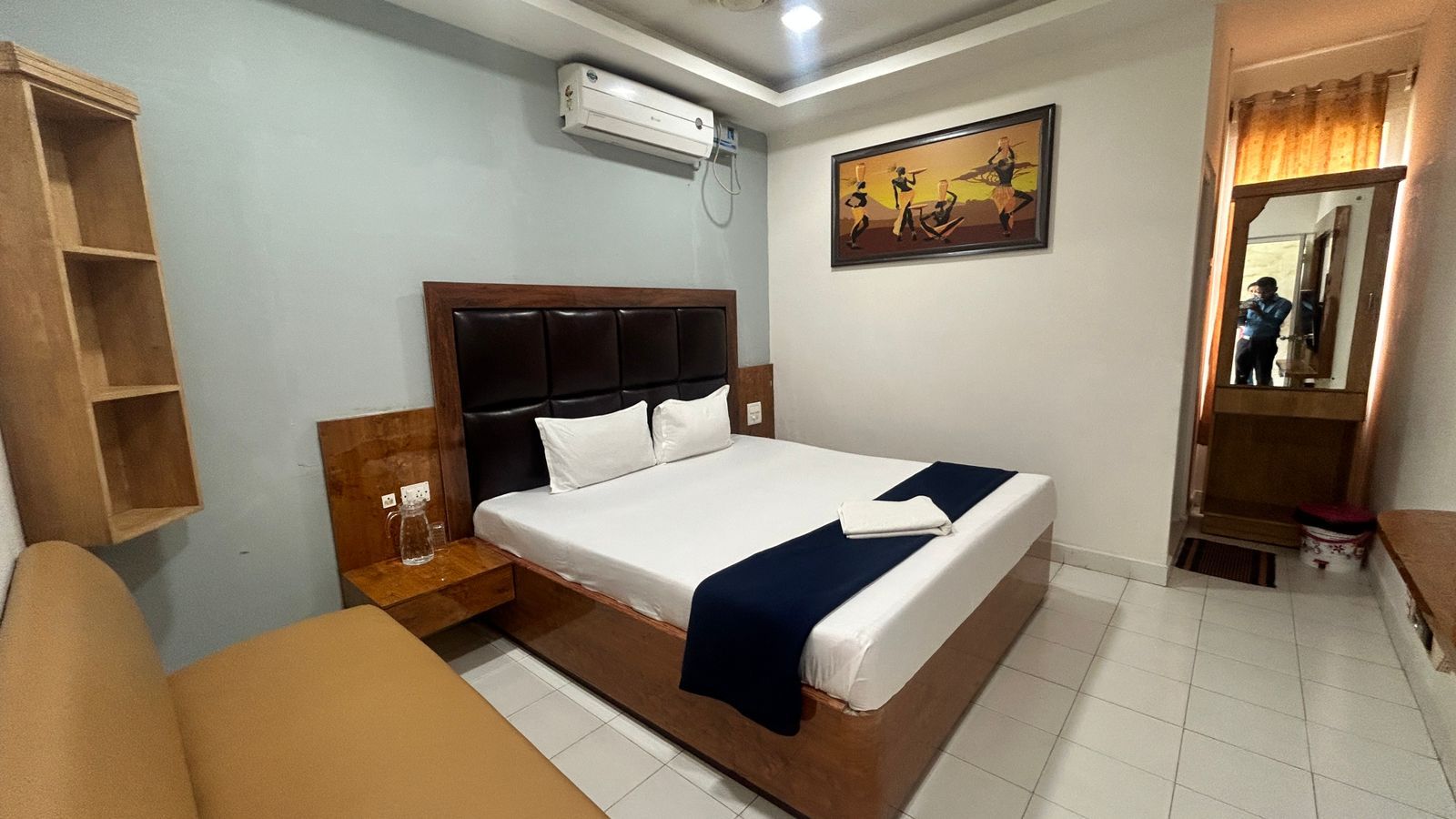 Hotel Royal Palace Deluxe Room 2