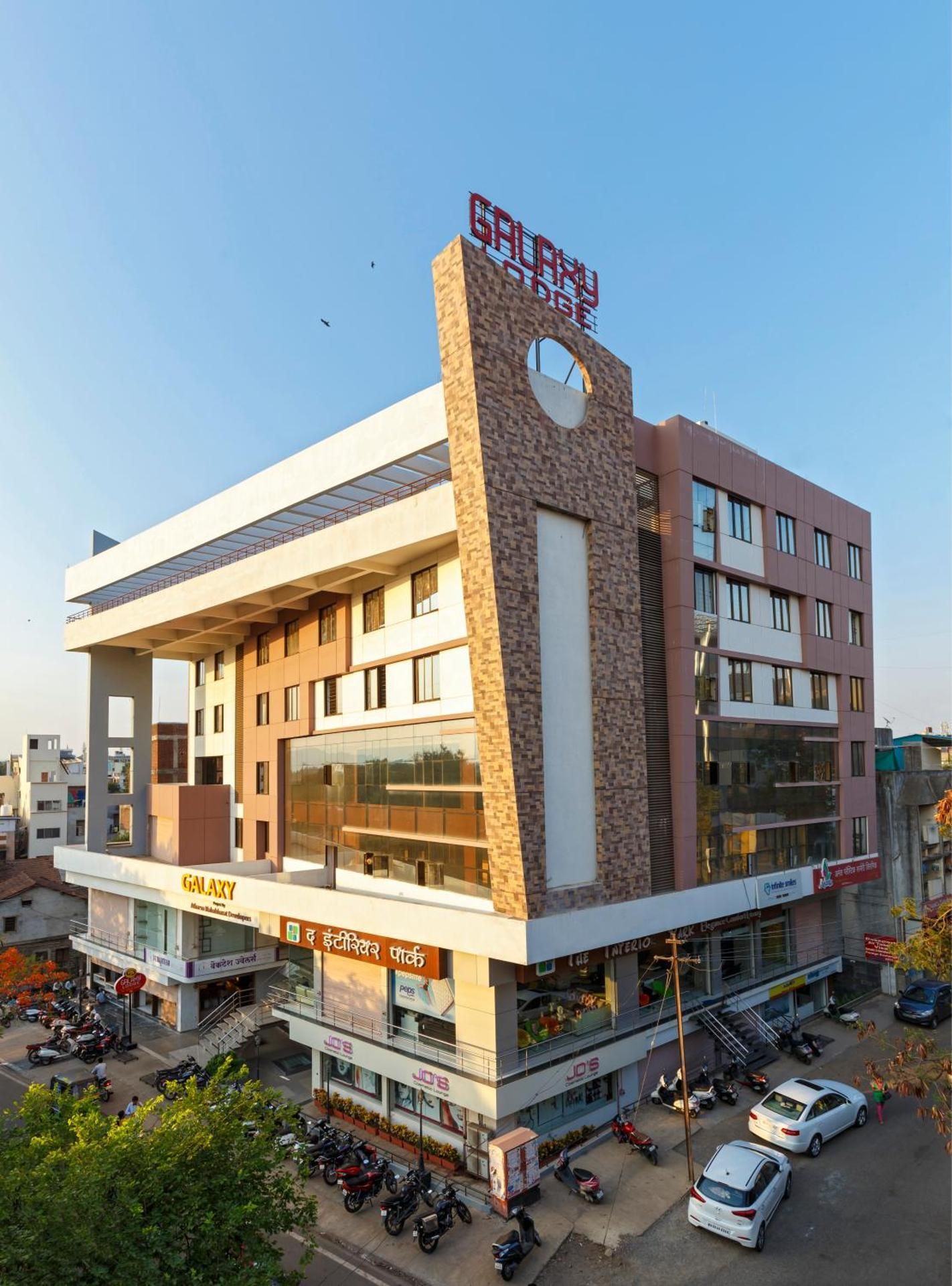 undefined Hotel Galaxy inn 8