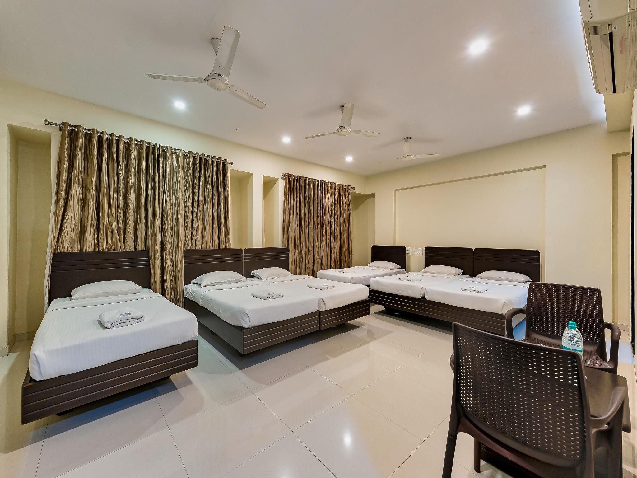 Family Room with Fan