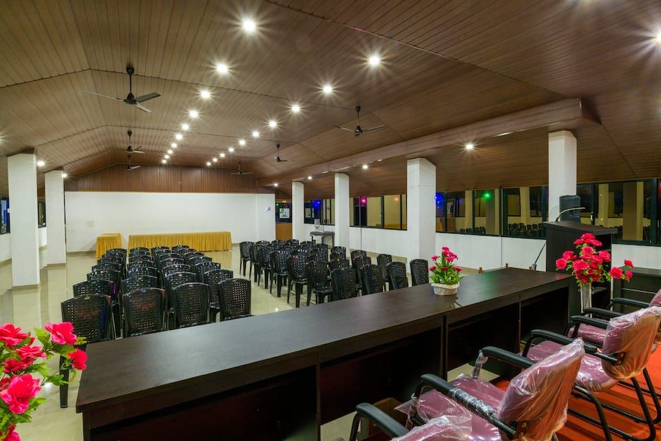 Meeting hall