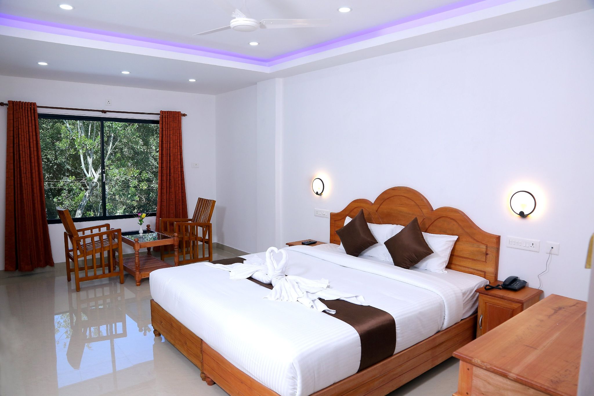 Spice Inn Deluxe Room