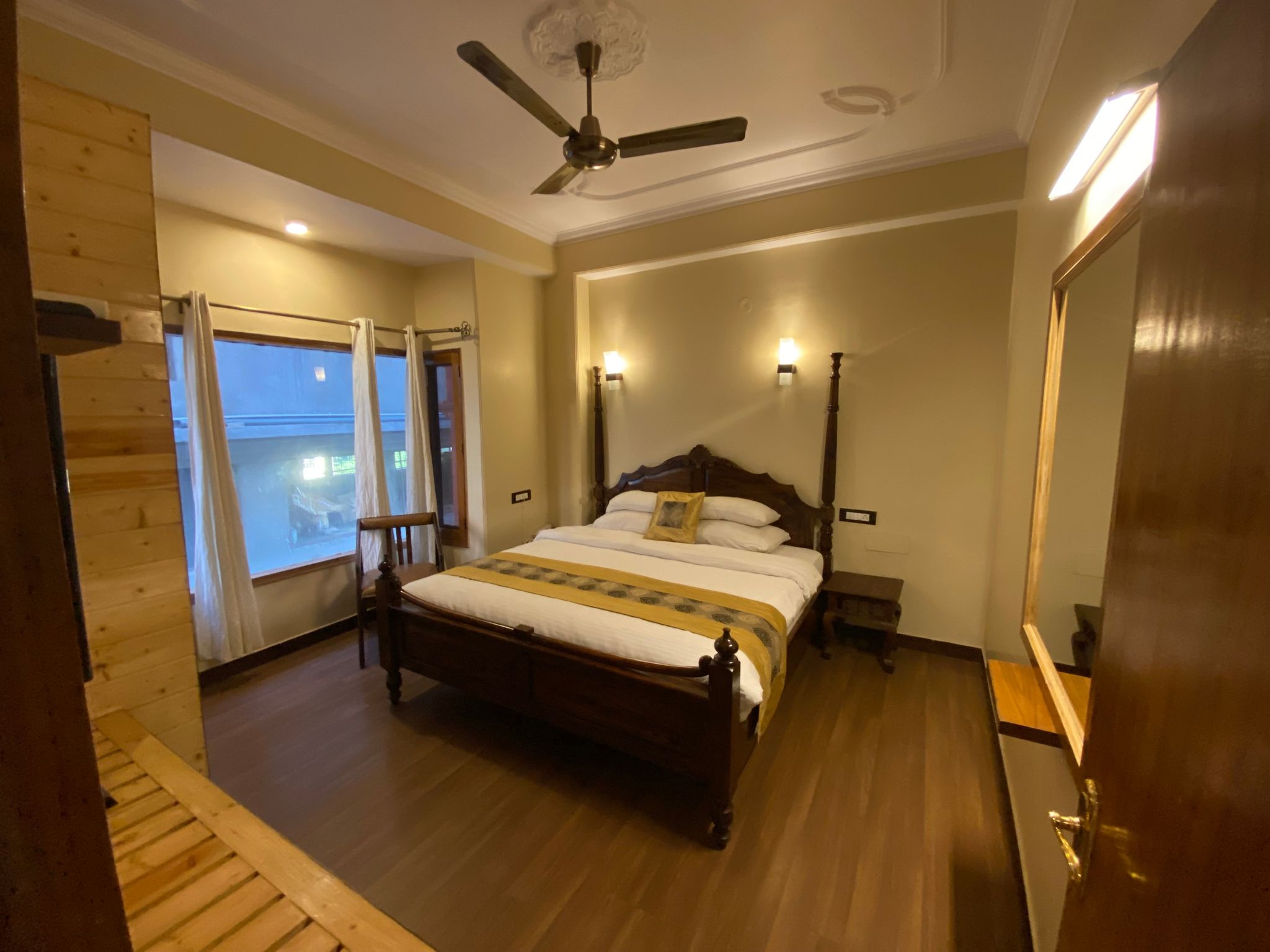 Family Suite Room (with Bunk Beds)