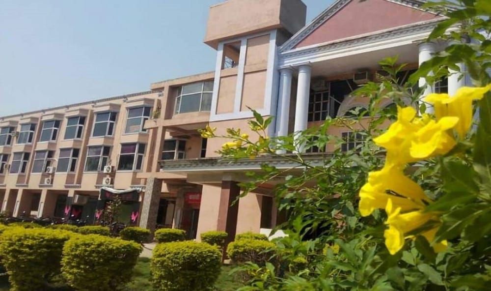 undefined Hotel Rewa Rajvilas 8