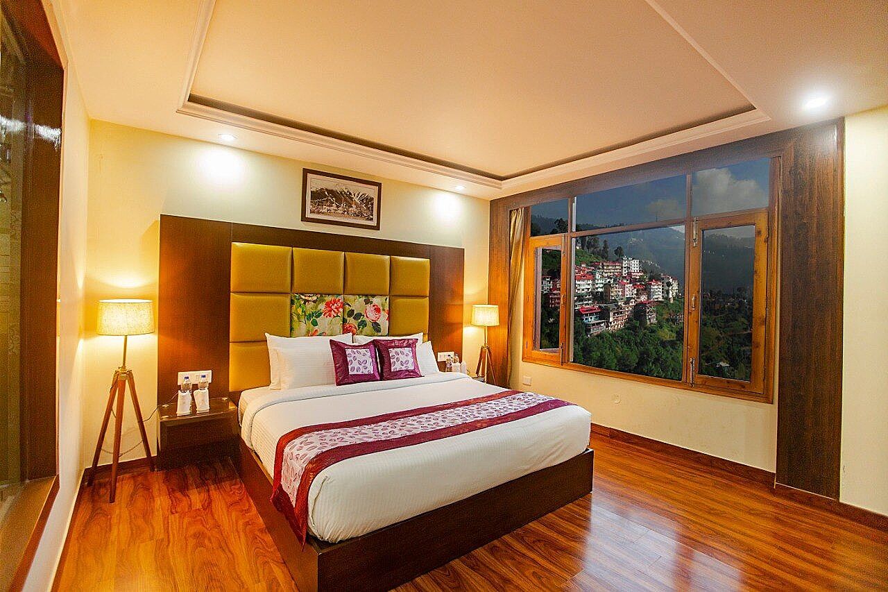 Hotel Snow Lotus Executive Room ( Valley View Non AC) 3