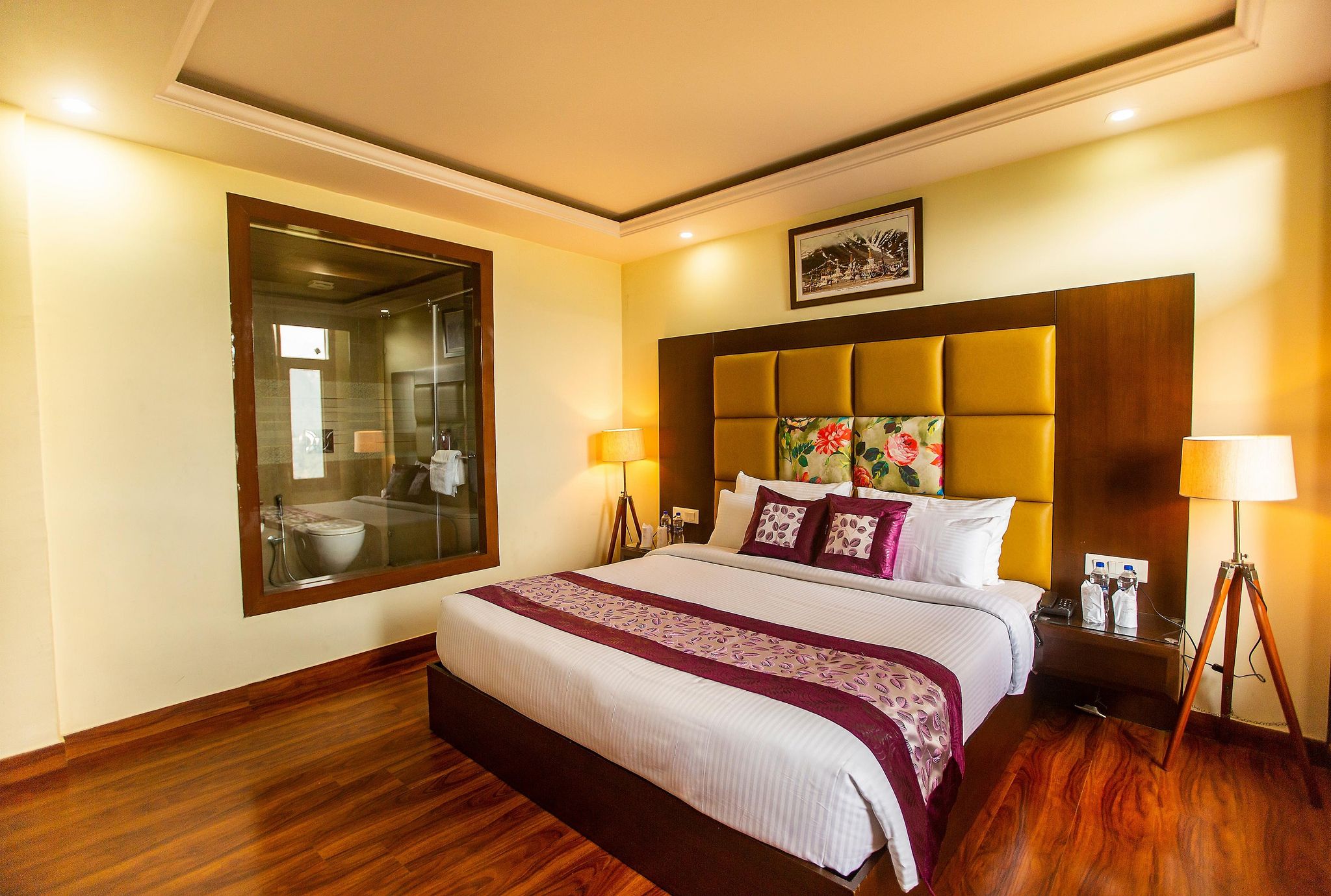 Hotel Snow Lotus Executive Room ( Valley View Non AC) 5