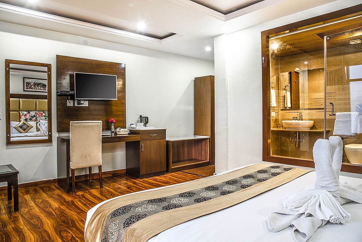 Hotel Snow Lotus Executive Room ( Valley View Non AC) 11