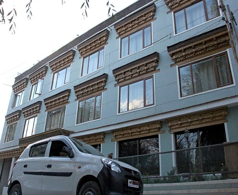 Hotel Chonjor Residency