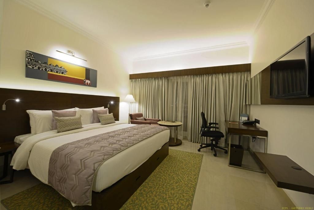 Hotel Naveen Executive Double Room 4
