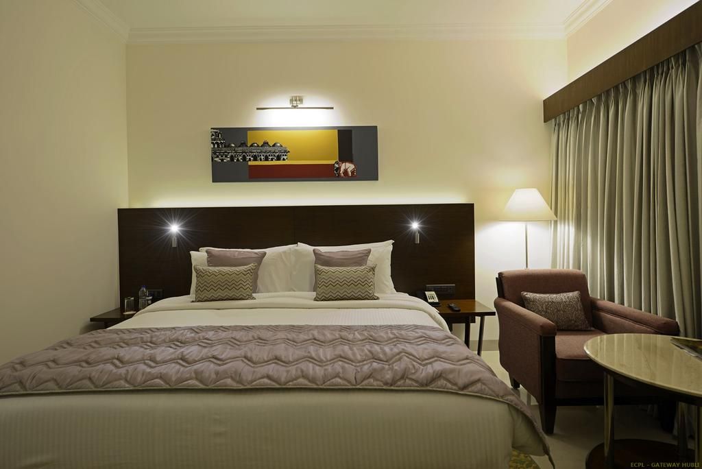 Hotel Naveen Executive Double Room 5