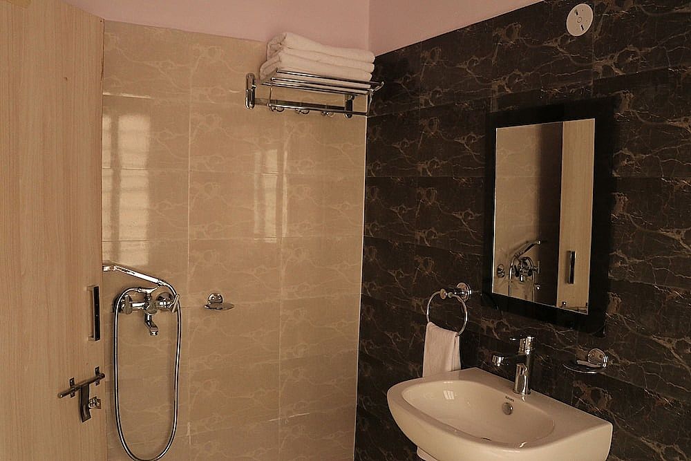 Hotel Gitanjali Standard Room 3